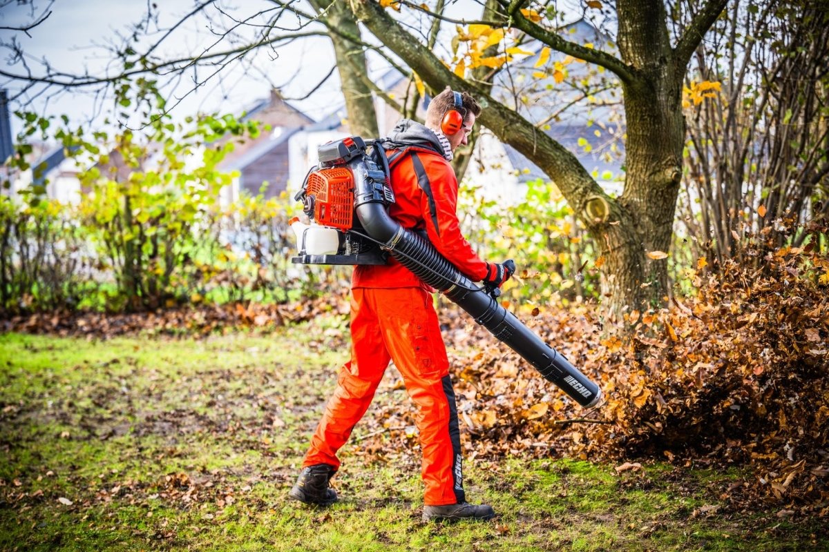 Echo - PB - 9010T Rückentragbarer Bläser Laubbläser - Wicki Forst AG