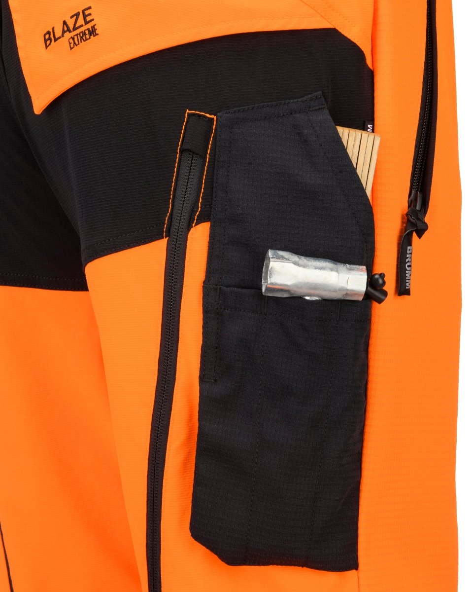 LIEFERBAR AB ENDE DEZEMBER 2026 BRUMM Arbeitshose Blaze Extreme PT2500 High-Vis | Robust & Wetterbeständig - Wicki Forst AG