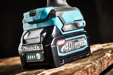 Makita - Akku Bohrschrauber XGT DF001G 40V - Wicki Forst AG