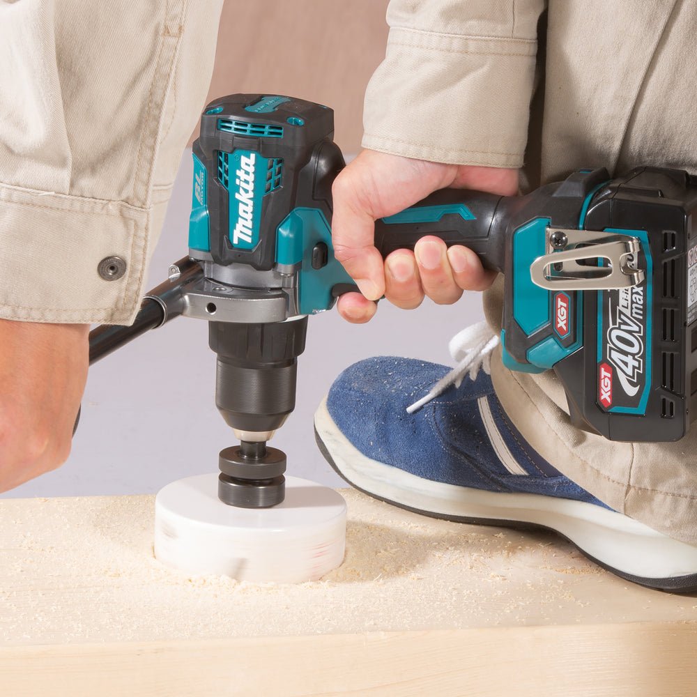 Makita - Akku Bohrschrauber XGT DF001G 40V - Wicki Forst AG